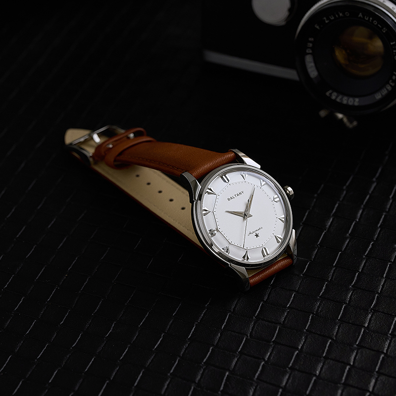Baltany S4090 Pie-pan Dial Wat - огляд і ціна Omega Watch Constellation